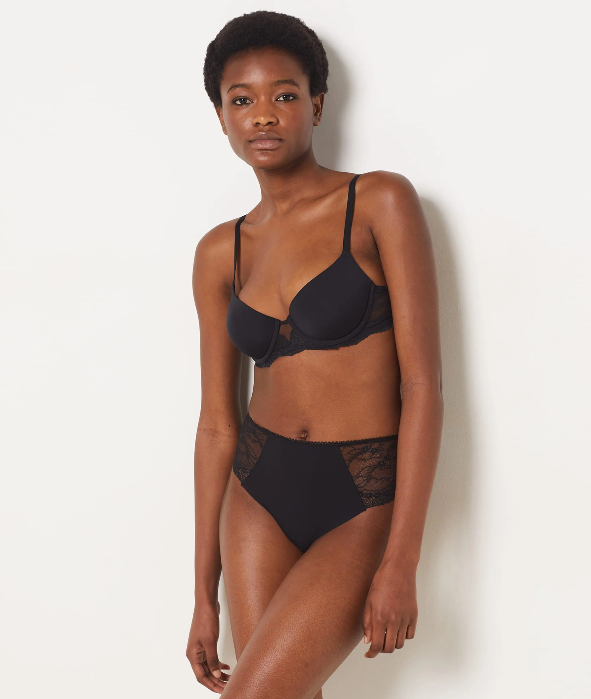 Braguita midi microfibra y encaje PURE DELICATE NOIR - ETAM