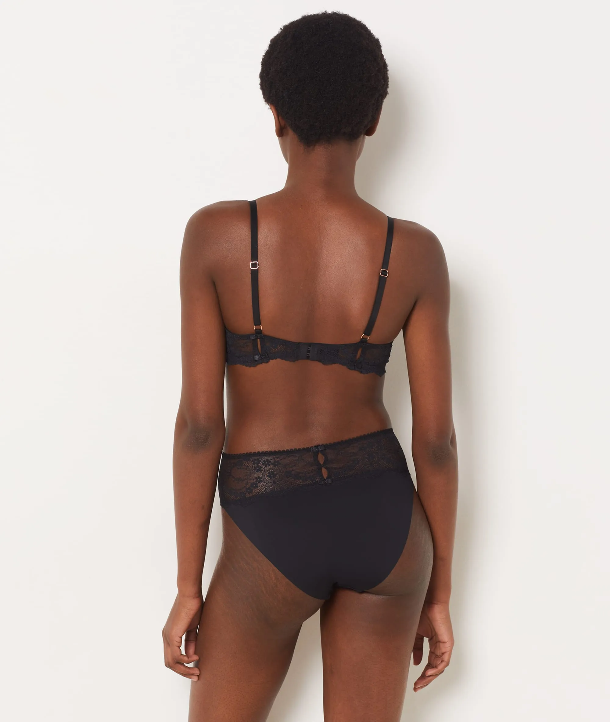 Braguita midi microfibra y encaje PURE DELICATE NOIR - ETAM