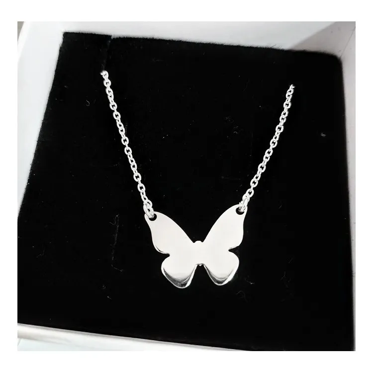 Collar mariposa plata de ley