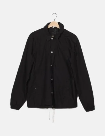 Pull&Bear Chaqueta fina negra