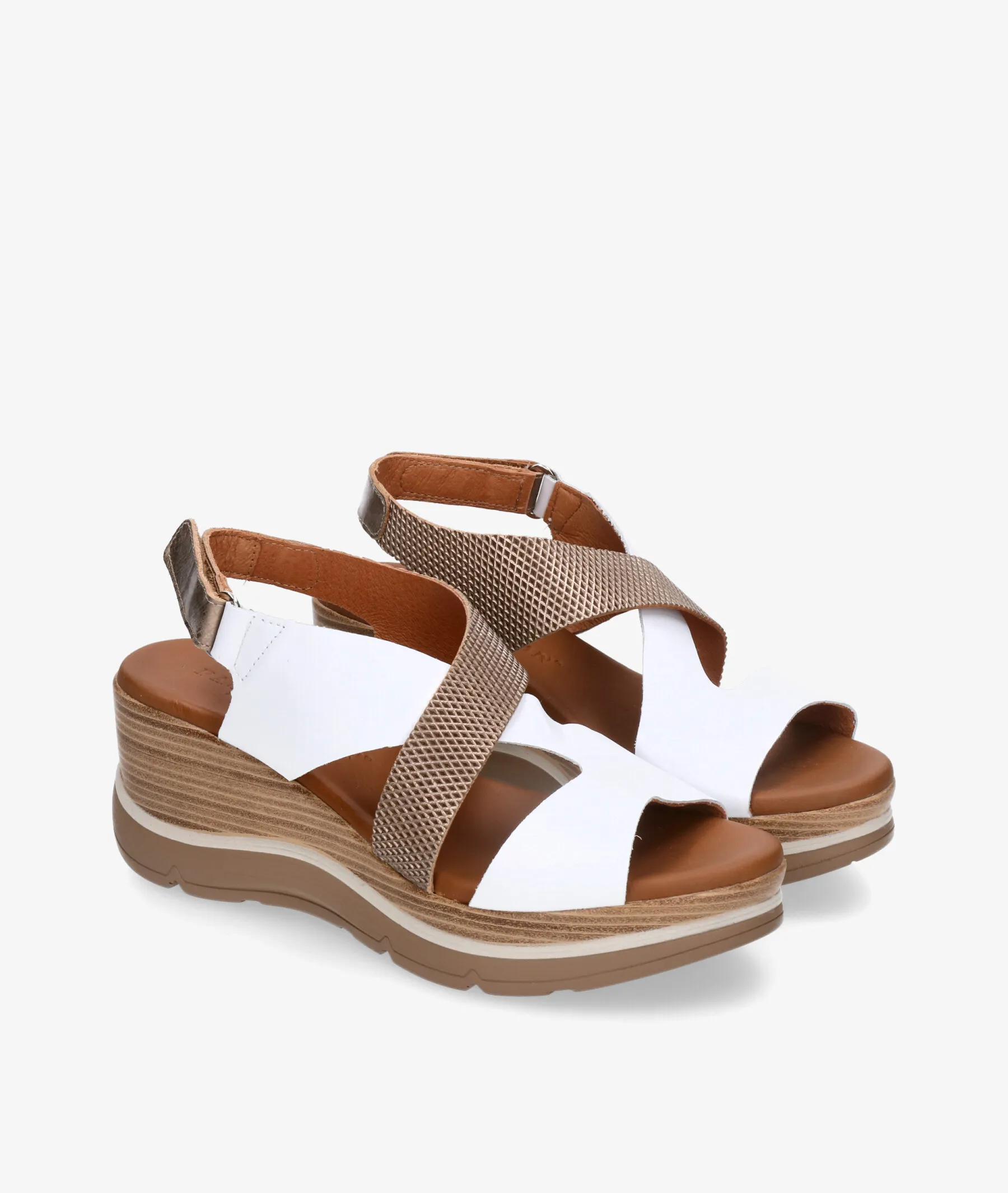 Sandalias Paula Urban 3-454 en blanco