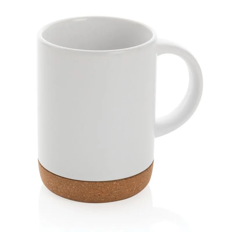 Taza de cerámica con base de corcho