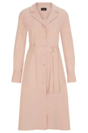 Vestido camisero de seda mate con cinturón